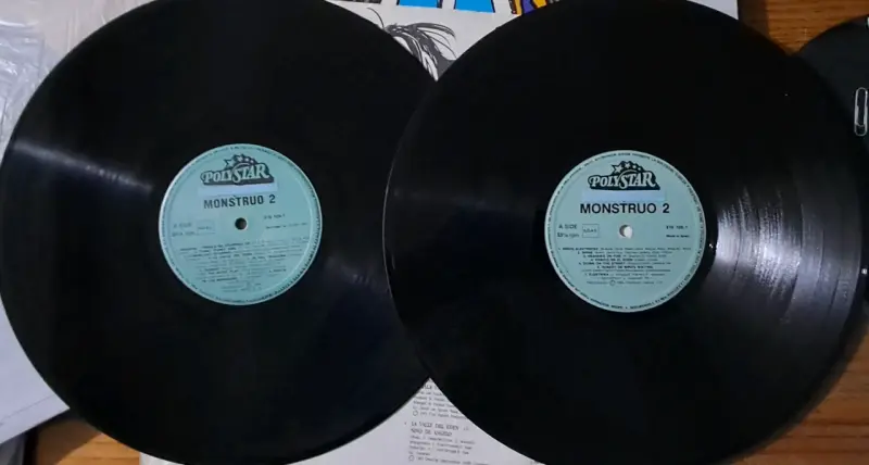 Álbum Monstruo 2 - 30 Éxitos en Vinilo - 3