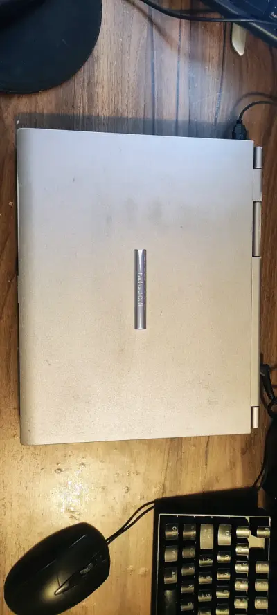 Laptop vintage Packardbell con Windows 98 - miniatura 5