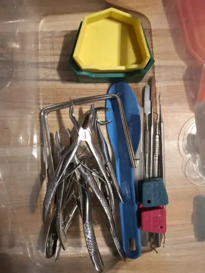 Materiales odonto usados 260mil lote completo - miniatura 1