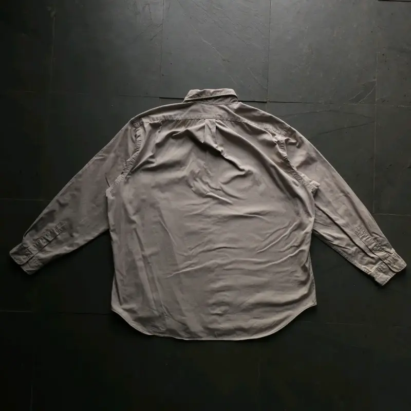 Camisa beige de manga larga para hombre - 4