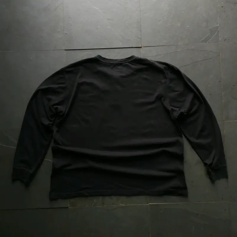 Polera negra Carhartt manga larga - 5
