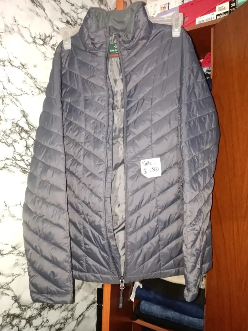 Parcka acolchada gris para mujer - 3