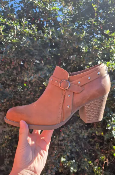 Botines de cuero marrón con tacón - miniatura 1