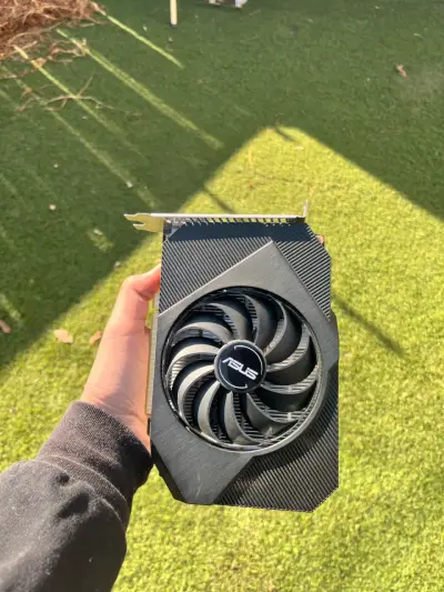 Tarjeta gráfica ASUS PH-GTX1650 - miniatura 3