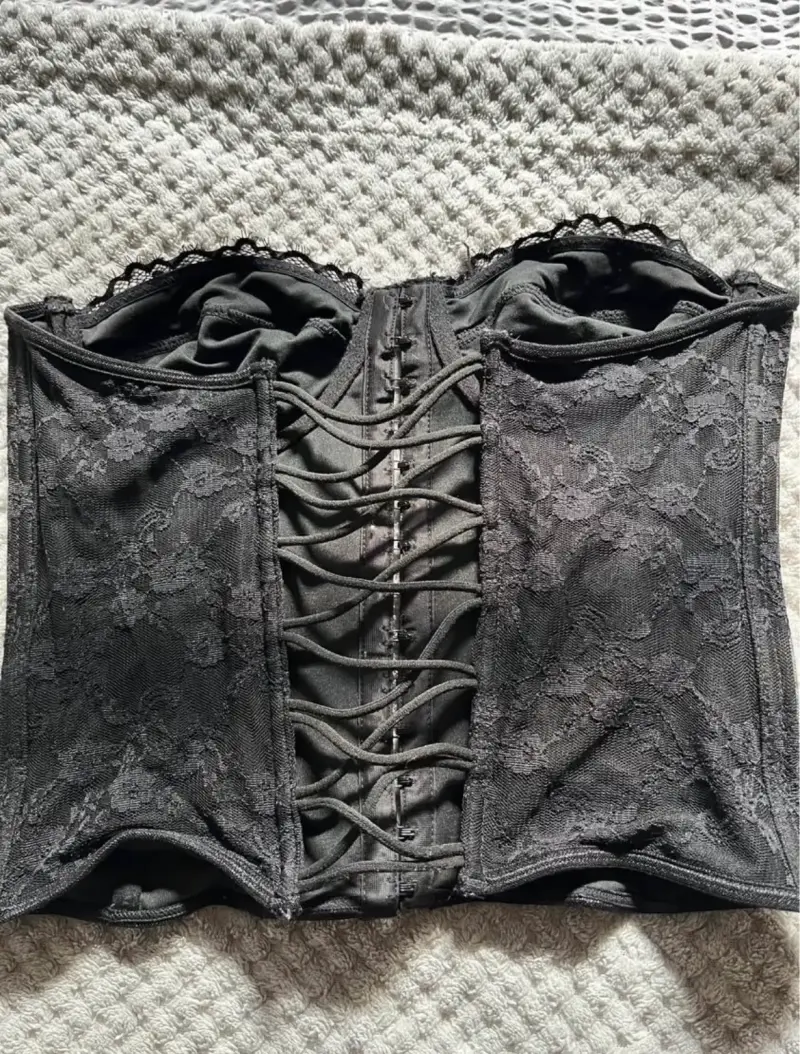 Corset negro de encaje - 2