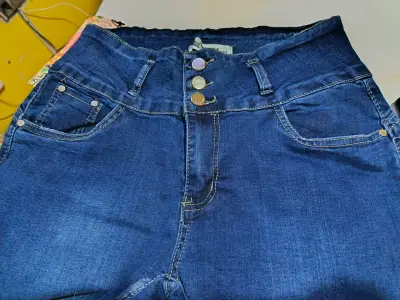 Jeans azul oscuro para mujer - miniatura 3