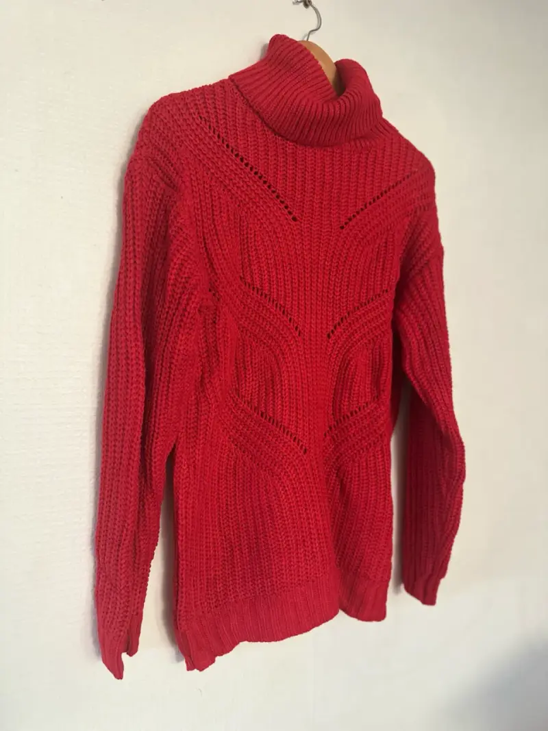 NUEVO SIN USO Sweater rojo - 2