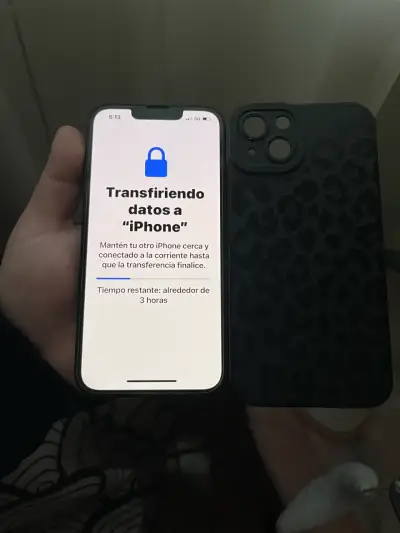 iPhone 13 - miniatura 1