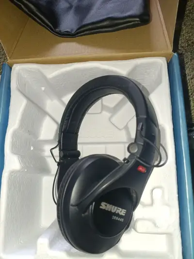 Audífonos Shure SRH440 profesionales - miniatura 5