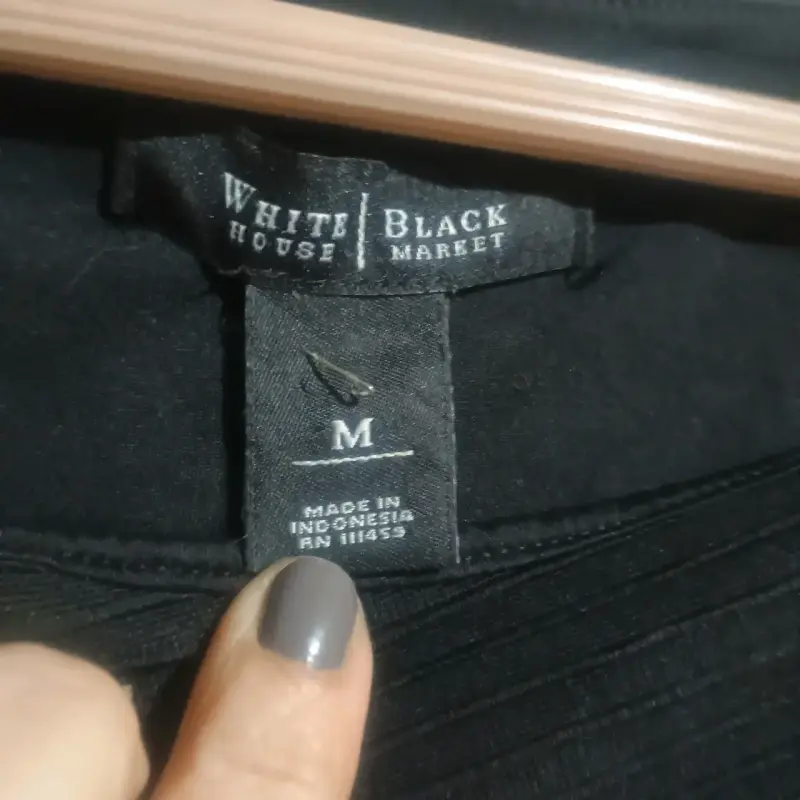 Vestido negro de manga 3/4 - 2