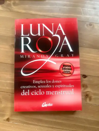Libro Luna Roja de Miranda Gray - miniatura 1