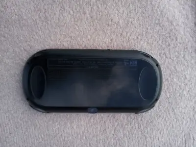 Consola PS Vita OLED fat +juegos - miniatura 3