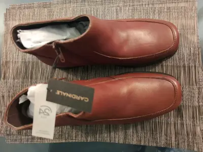 Botines de cuero nuevos talla 41 - miniatura 4
