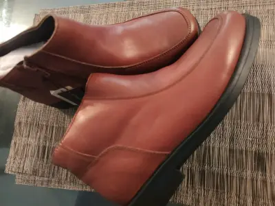 Botines de cuero nuevos talla 41 - miniatura 6