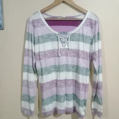 Polera de rayas con cordones - miniatura 1