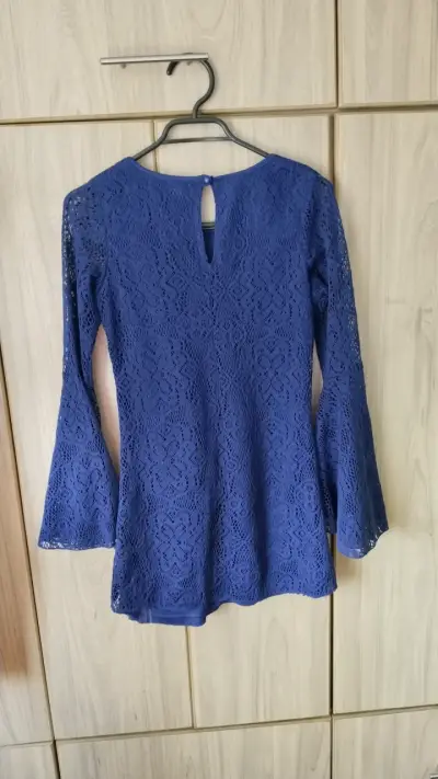 Blusa de encaje azul manga larga - miniatura 2