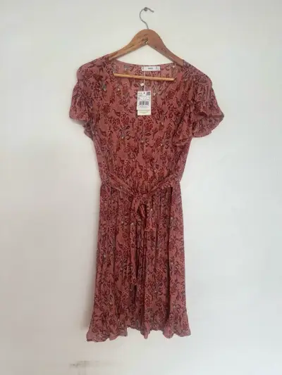 Nuevo vestido Mango talla M - miniatura 1