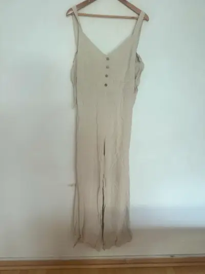 Nuevo enterito lino talla L - miniatura 3