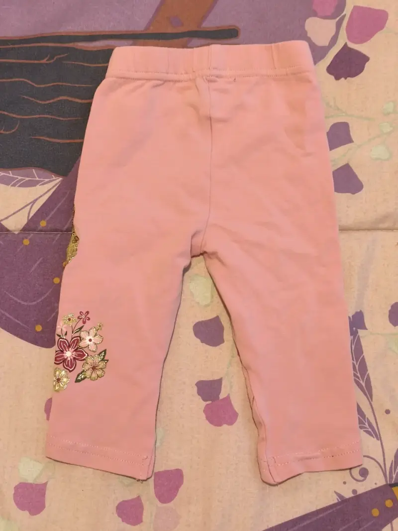 Leggings rosados para niña con diseño de oso - 5