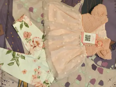 Conjunto vestido y calzas - miniatura 1