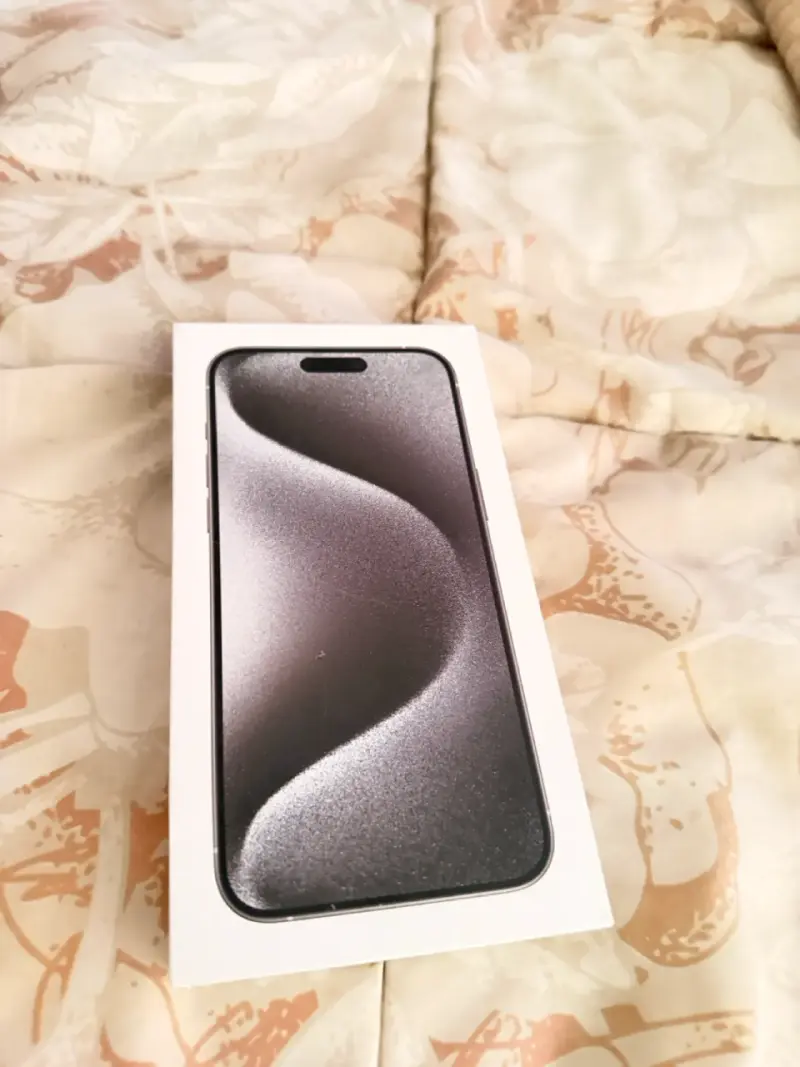 Iphone 15 pro Max 256 impecable - 1