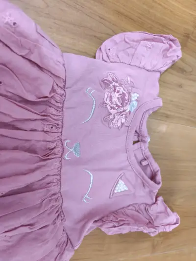 Conjunto infantil rosa con leggings florales - miniatura 4
