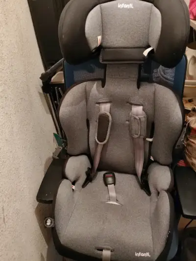 Silla de auto Infanti gris - miniatura 4