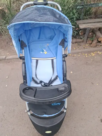 Coche de bebé Disney azul - miniatura 2