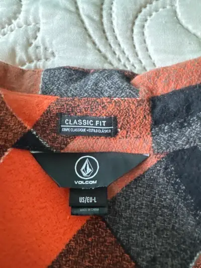Camisa de franela a cuadros naranja y negra - miniatura 3