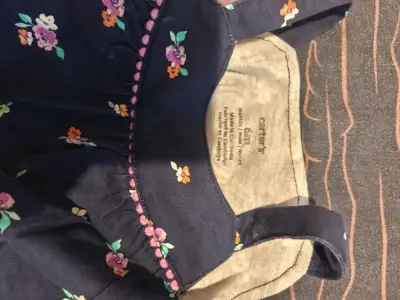 Vestido de bebé con estampado floral - miniatura 3