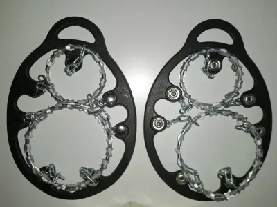 Cadenas antideslizantes Yaktrax Diamond Grip - miniatura 2