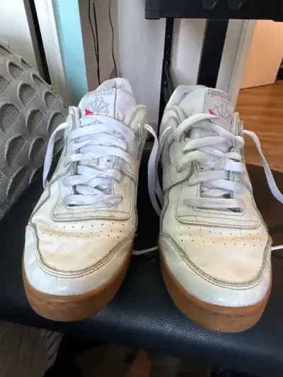 Zapatillas Reebok Classic blancas usadas - miniatura 1