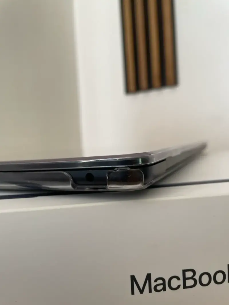 MacBook Air m5 - 6