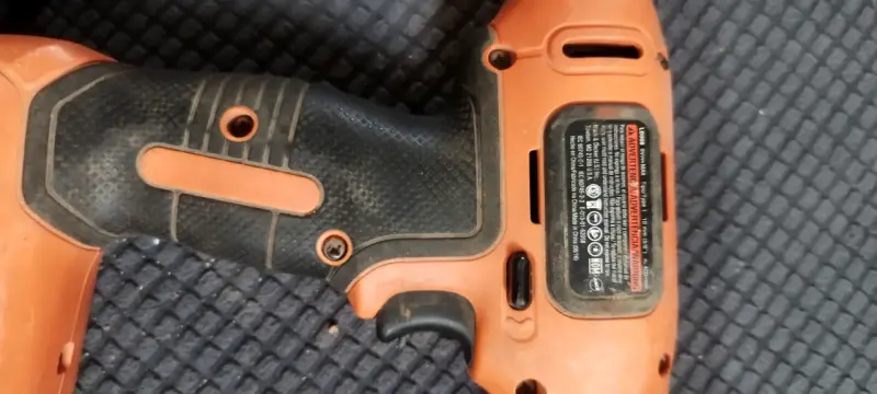 Taladro inalámbrico Black+Decker - 3