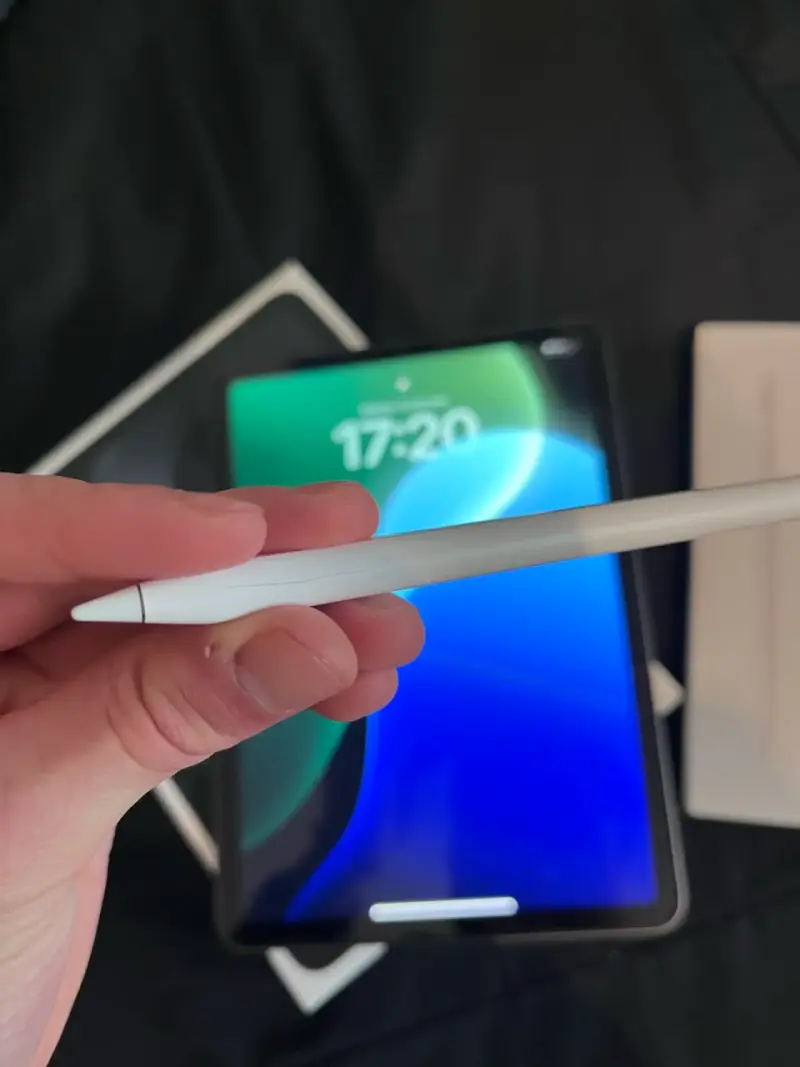 iPad Air 5ta generación + Apple Pencil - 4