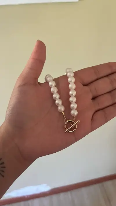 Pulsera de perlas con cierre dorado - miniatura 1