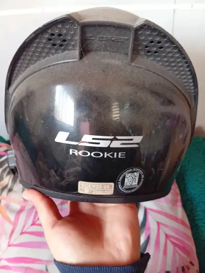 Casco de moto LS2 negro con intercomunicador - miniatura 3