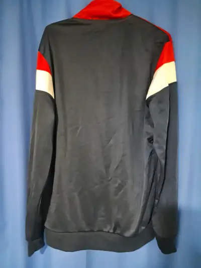 Polerón Deportivo Puma - Rojo y Negro - miniatura 3