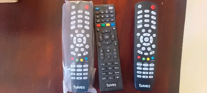 Controles remotos Tuves para TV