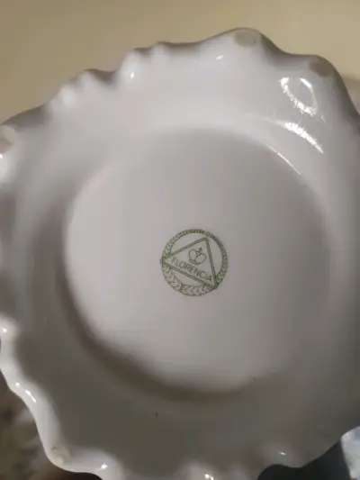 Plato de porcelana Florencia decorativo - miniatura 1
