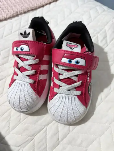 Zapatillas Adidas Cars para niños talla 23 - miniatura 1