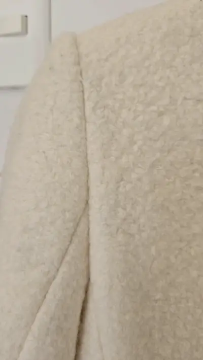 Abrigo blanco crema de lana 50% con cierre - miniatura 5