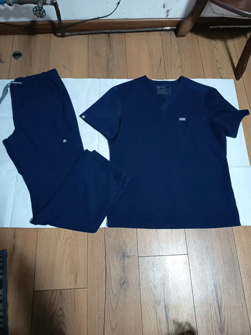 Conjunto de uniforme médico azul marino - 2