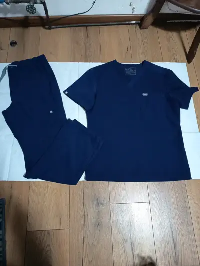Conjunto de uniforme médico azul marino - miniatura 2