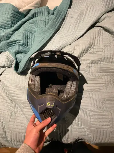Casco de motocross HRO-330 - miniatura 1