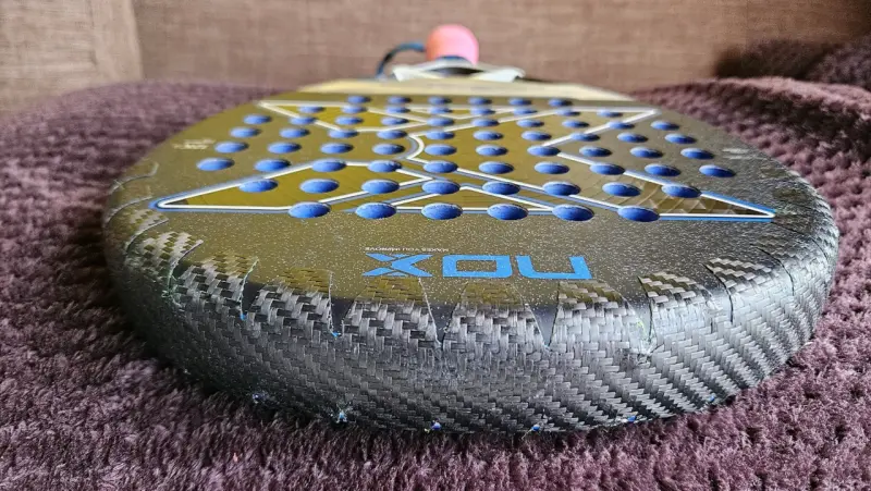 Pala de pádel NOX con funda - 4