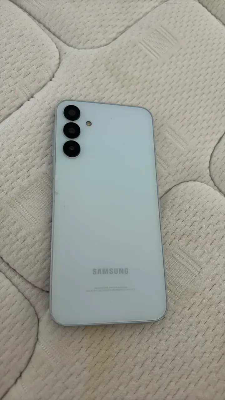 Telefono Samsung A15 5G - 2