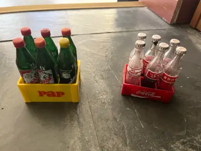 Set de mini botellas Coca-Cola vintage - miniatura 3