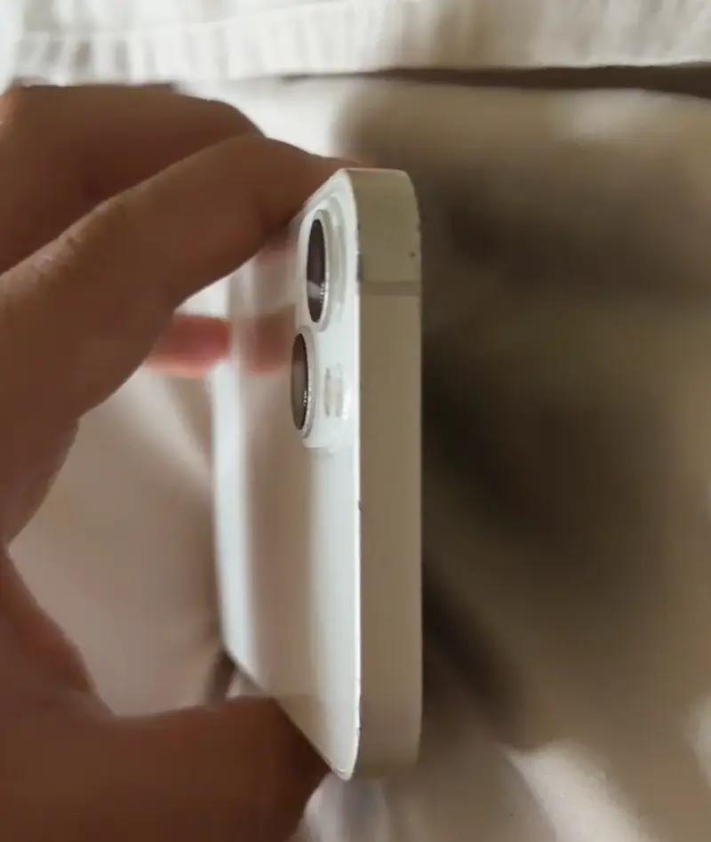 iPhone 13 - 5