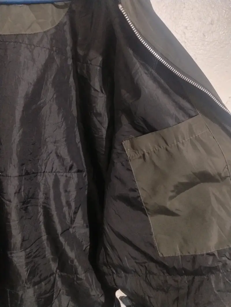 Chaqueta bomber verde Primark - 3